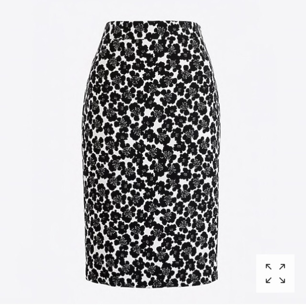 NWT JCrew Stretch Pencil Skirt Sz0-Fits like a 2